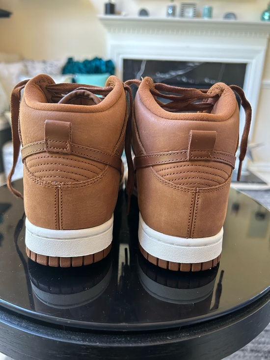 NIKE Dunk High Premium Pecan Leather Sneakers - Picture 8 of 11